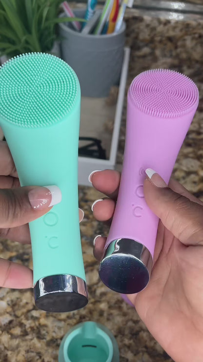 Silicone Skin Purifier & Pore Cleanser